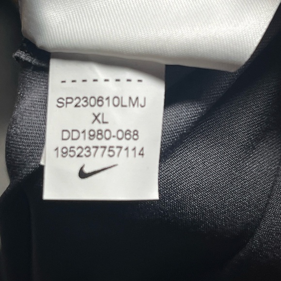 Nike Pro Dri-FIT Men's Slim Fit Long-Sleeve Top - DD1980-068 - Size XL - NWT - Picture 8 of 8